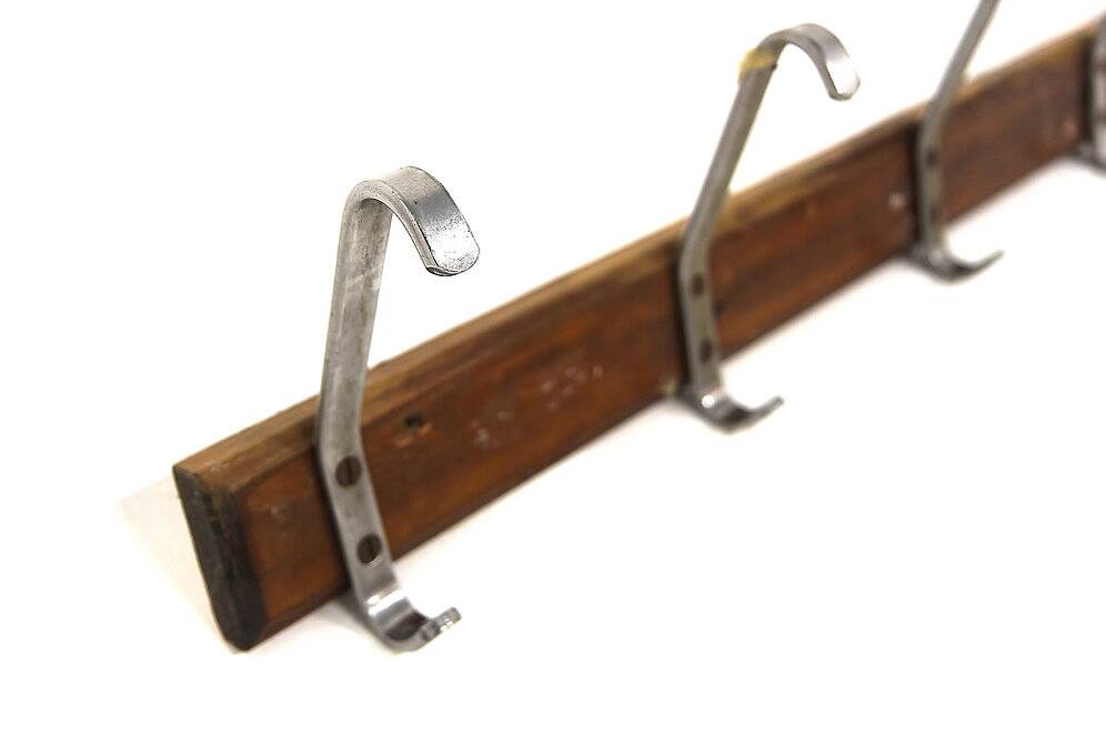 Patère scandinave en pin, Suède, 1960