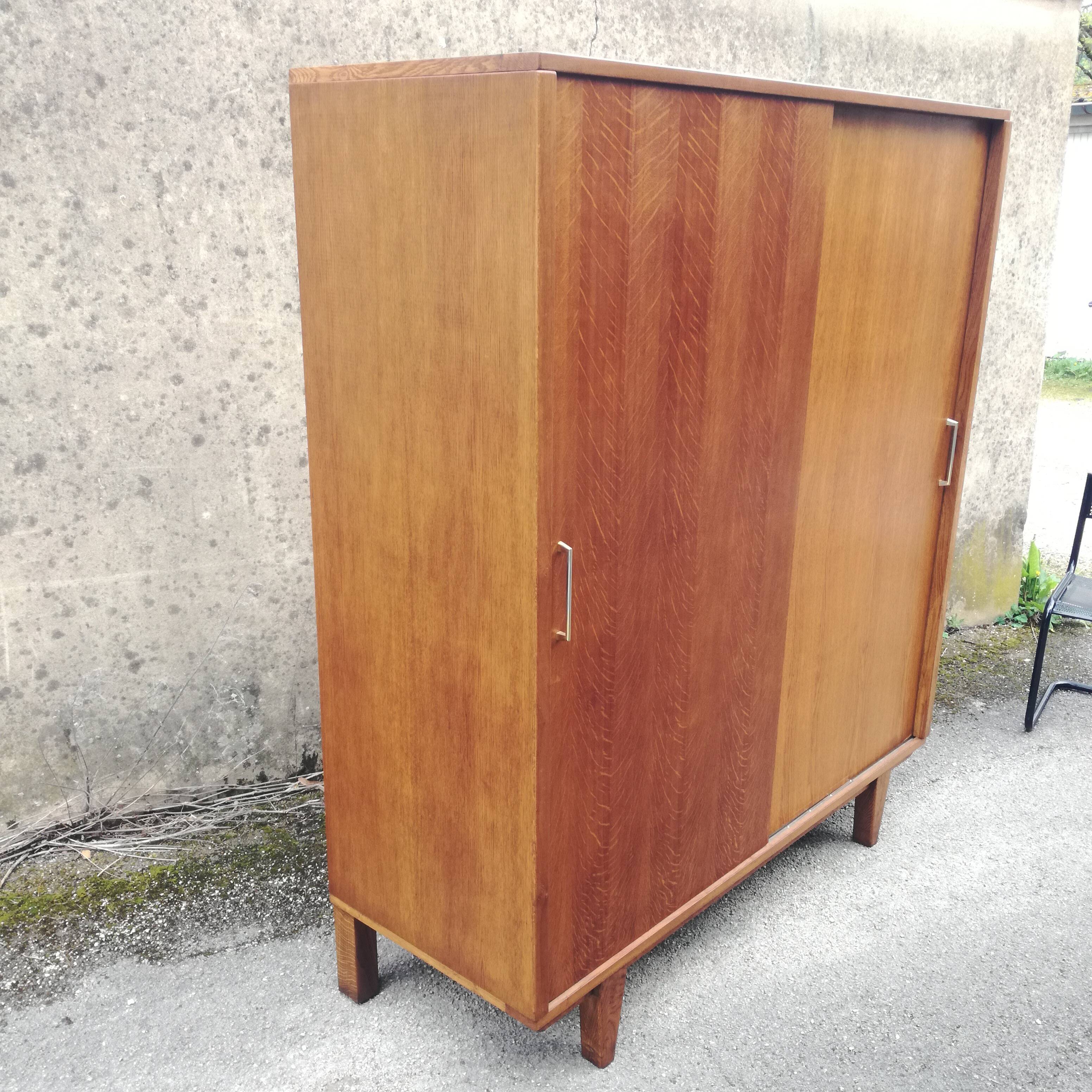 Scandinavian wardrobe 1960 with sliding doors - 160x185
