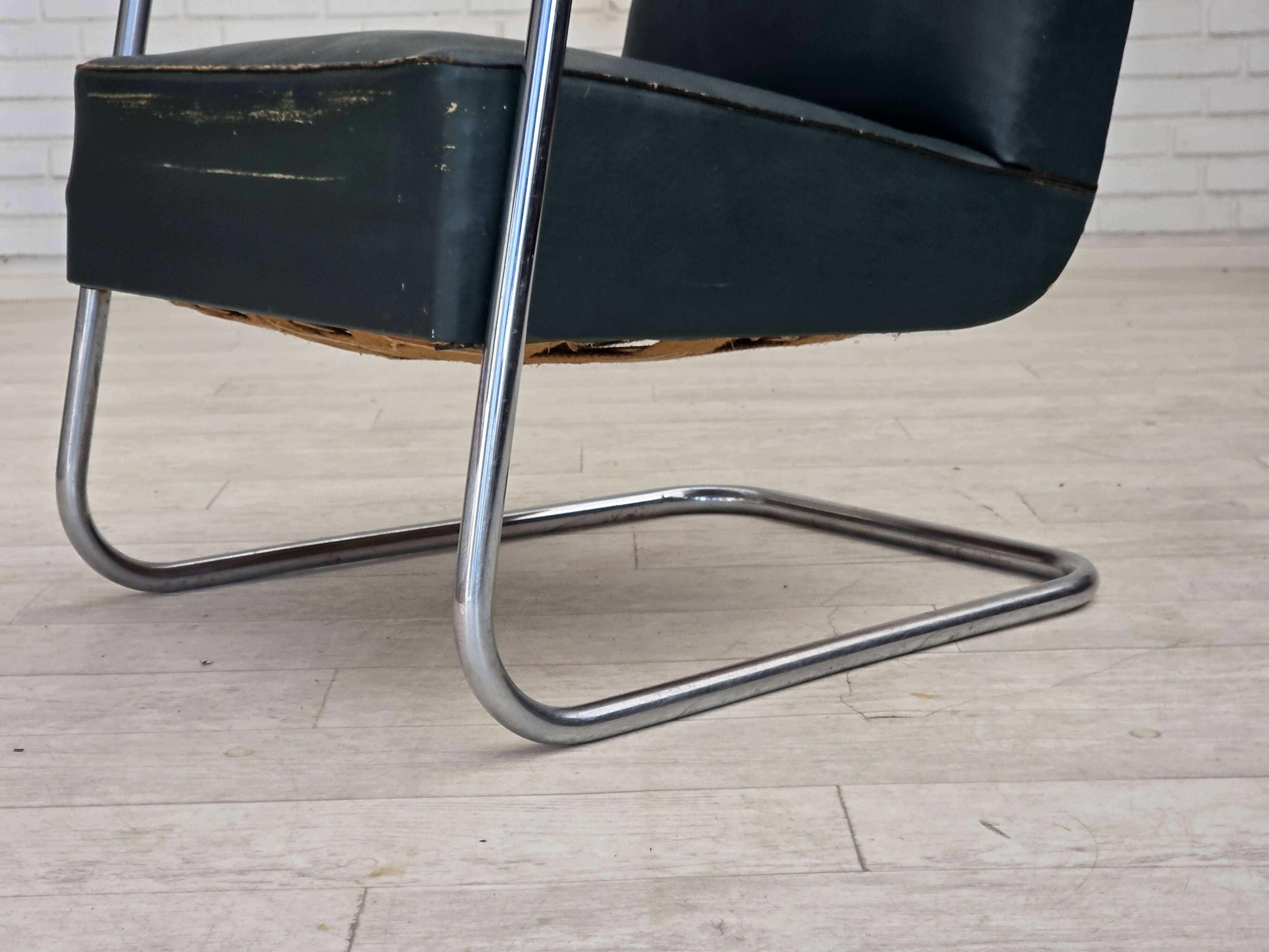 1950s, Scandinavian armchair in Bauhaus style, original condition.