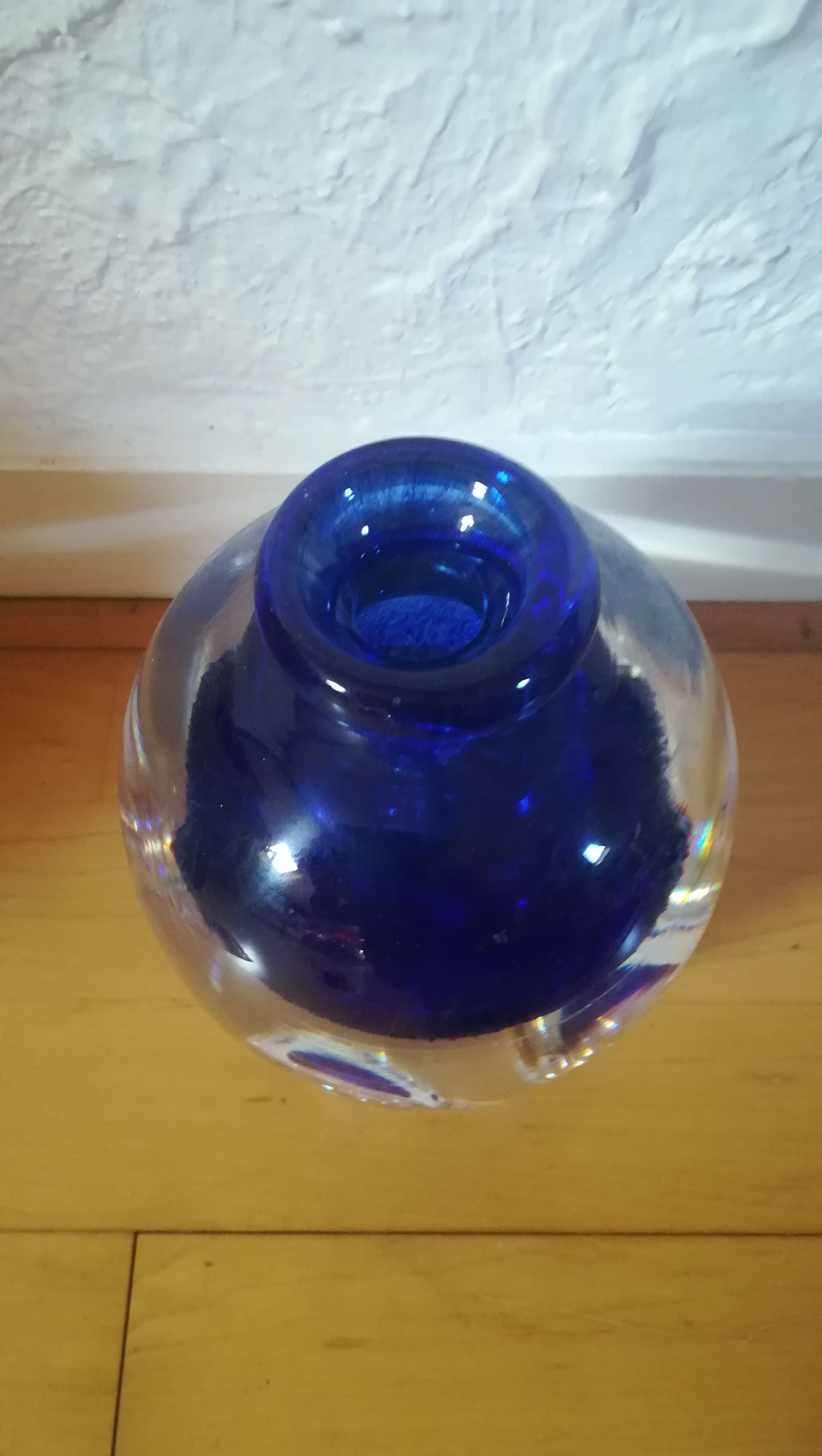 Glass flask blown by Jean Claude Novaro, unique piece.