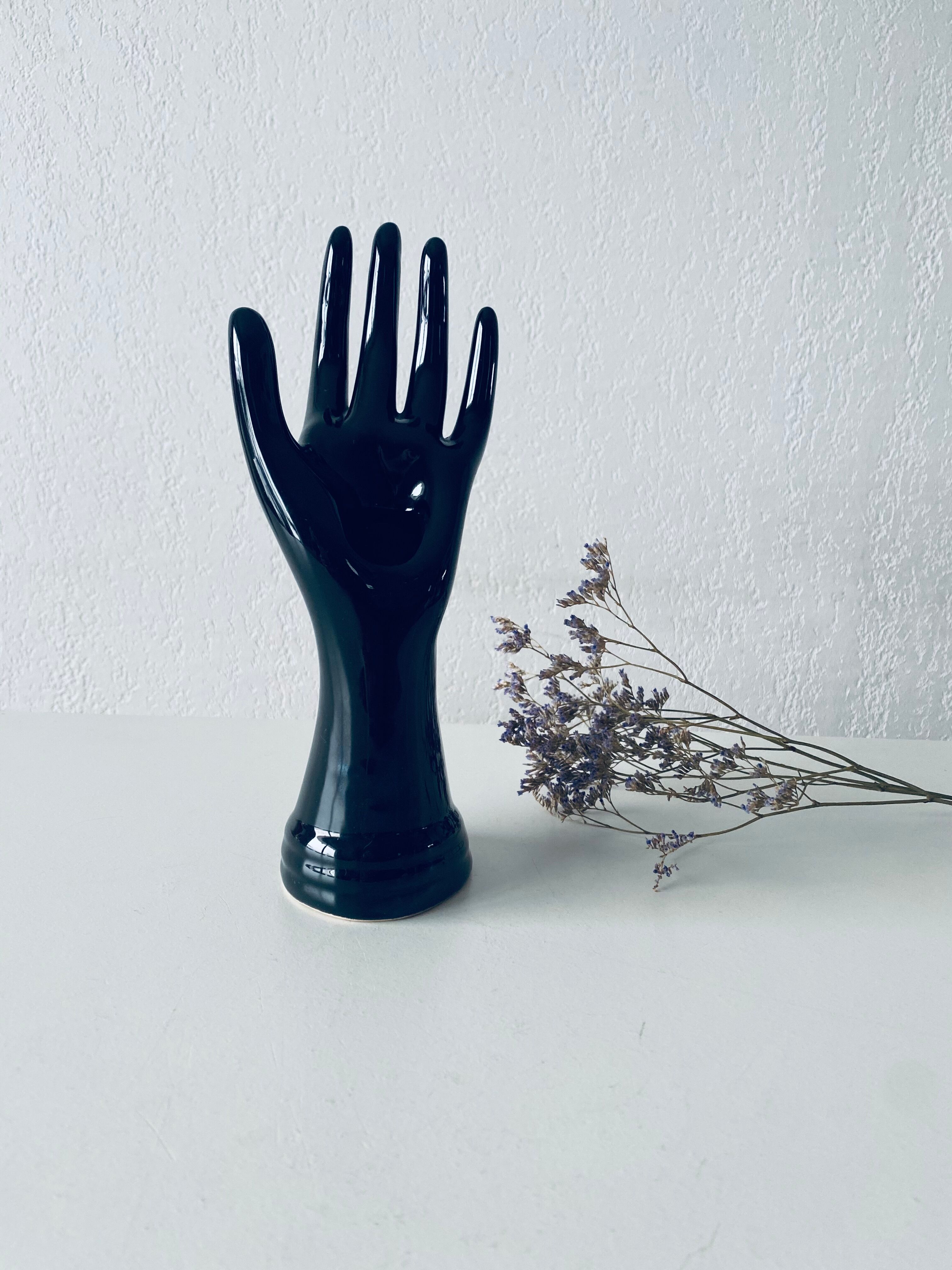 Ceramic vase and jewelry holder