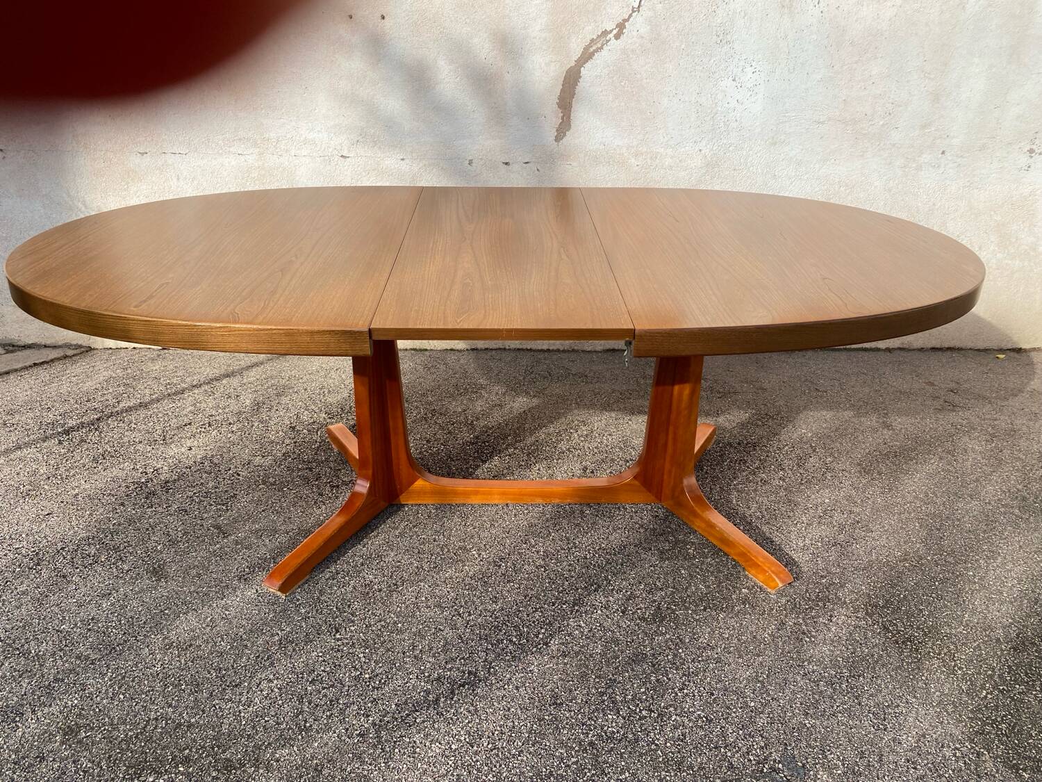 Vintage Baumann table