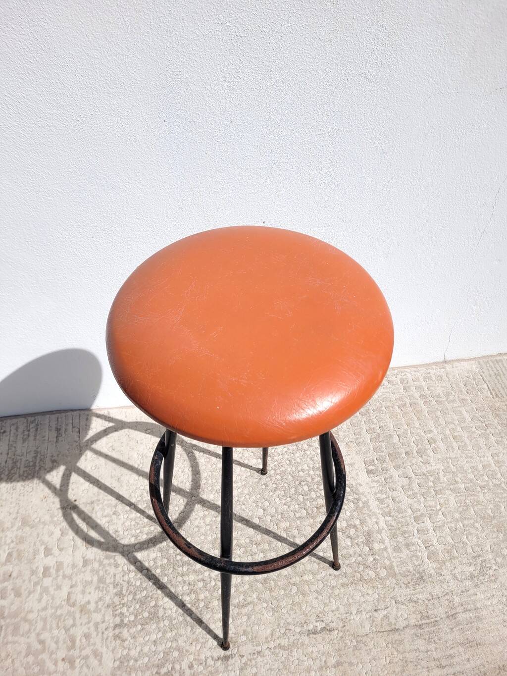 Vintage high stool in tawny faux leather