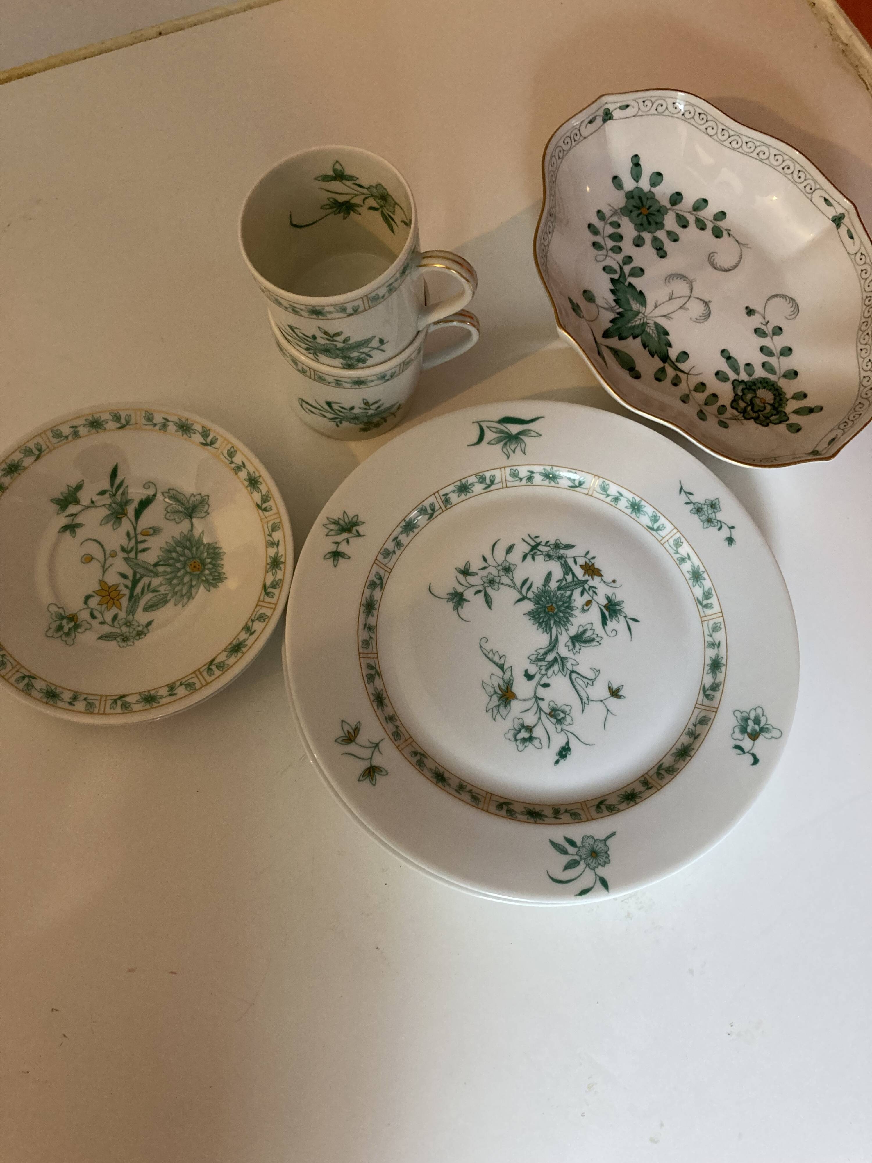 Bernardaud porcelain cake set