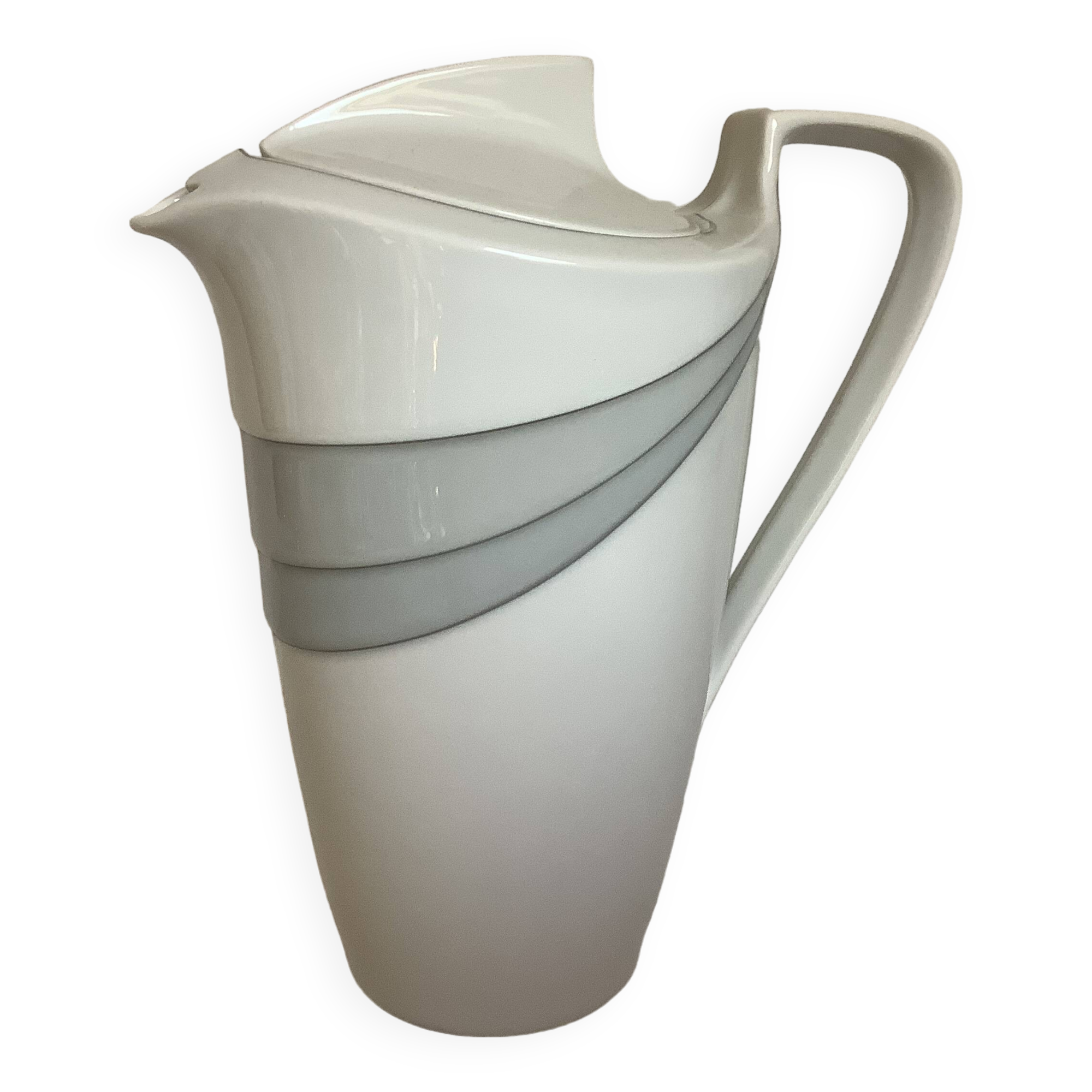 Maxim's coffee maker from Paris Marquis Pierre Cardin