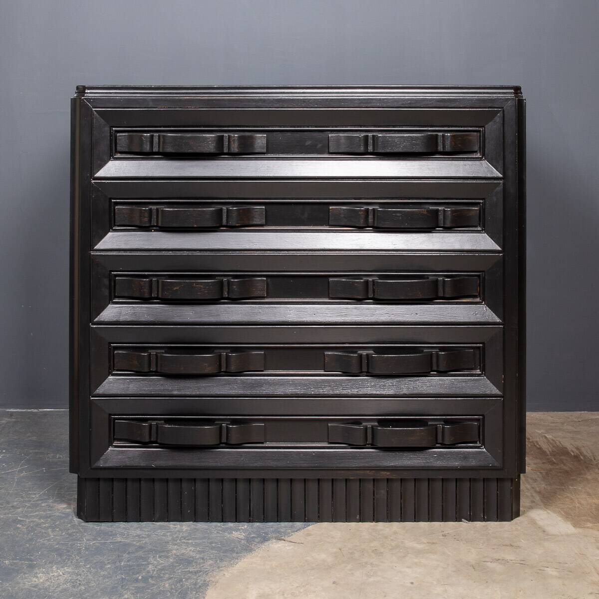 Antique 20thc italian ebonised chest of drawers with display top c.1930