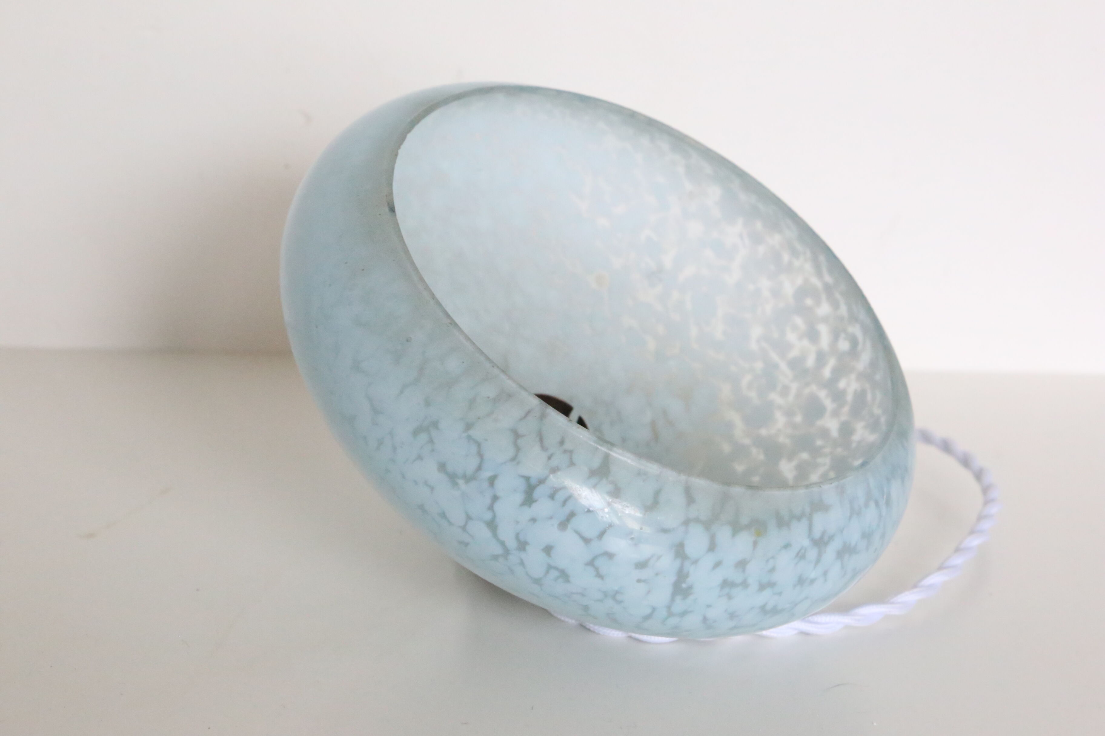 Blue Clichy glass suspension