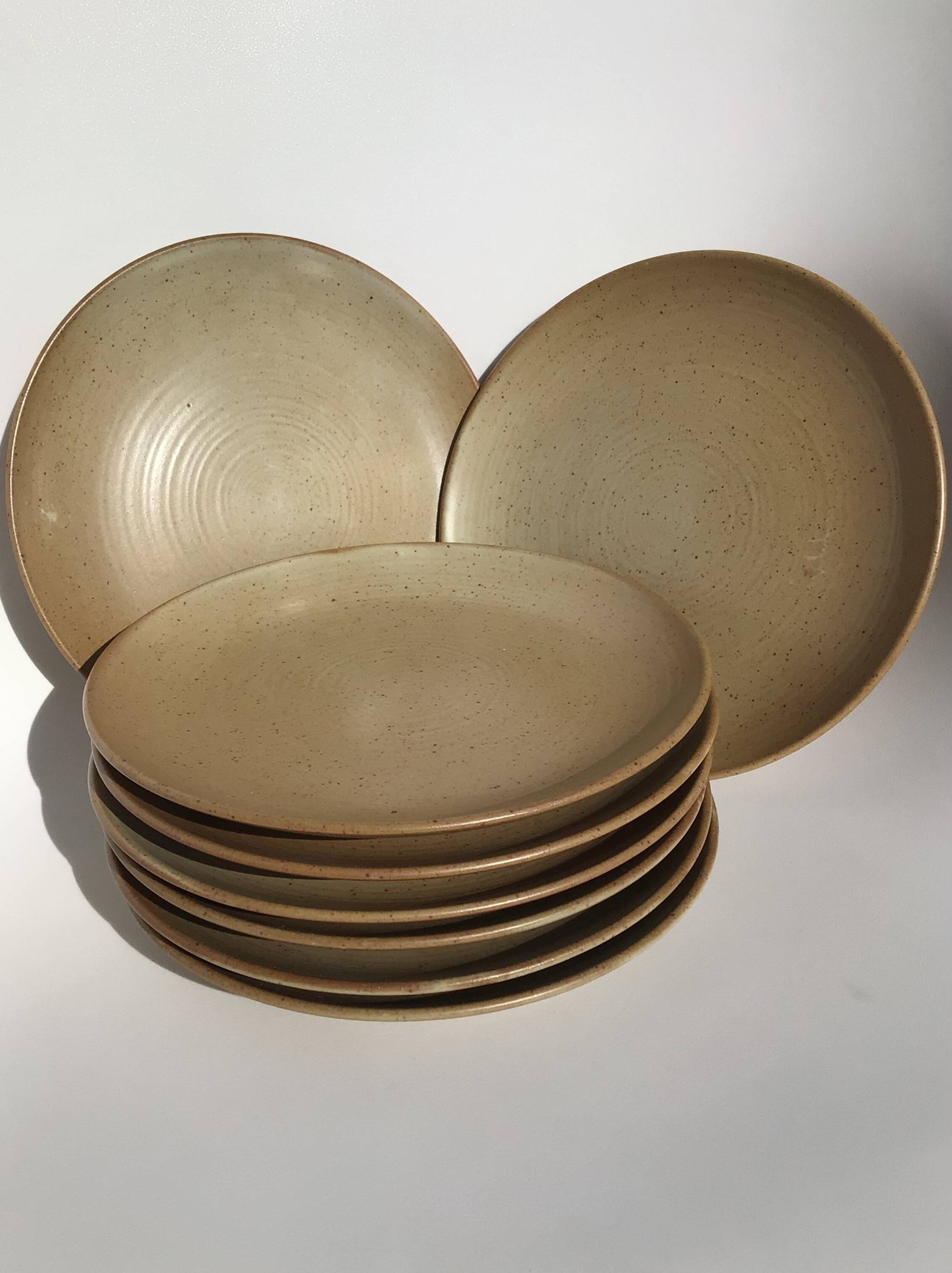 8 dessert plates village speckled blond stoneware
