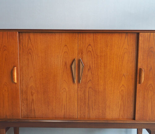 Buffet en teck des années 1930-60