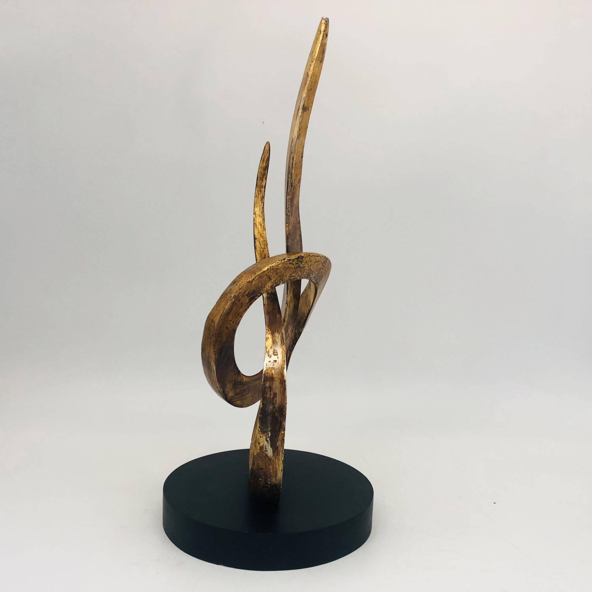 Sculpture of intertwined flames.