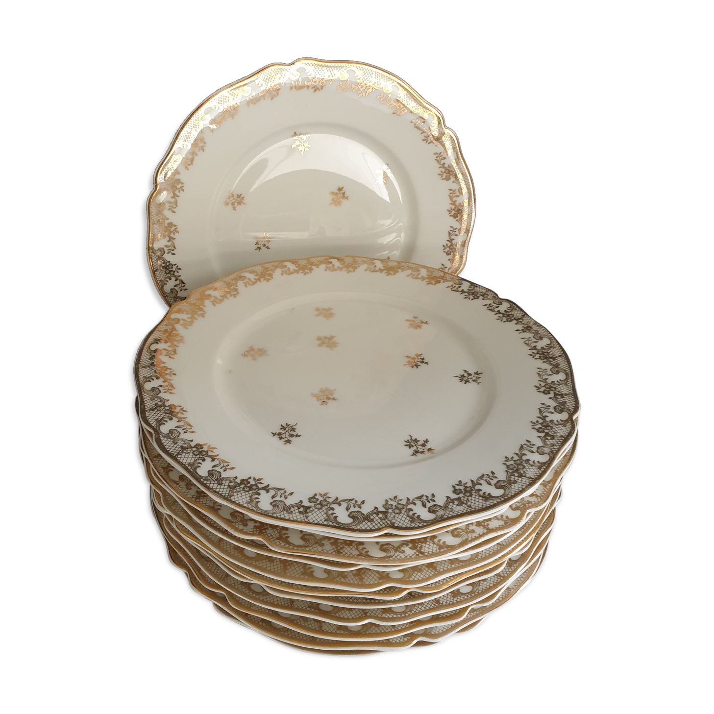 Suite of 12 flat plates Limoges