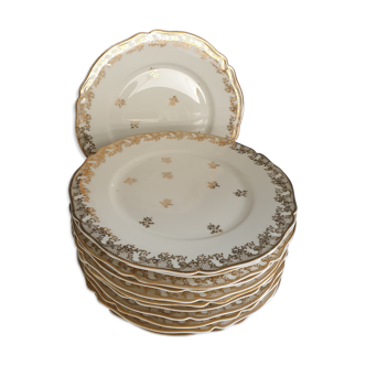 Suite of 12 flat plates Limoges