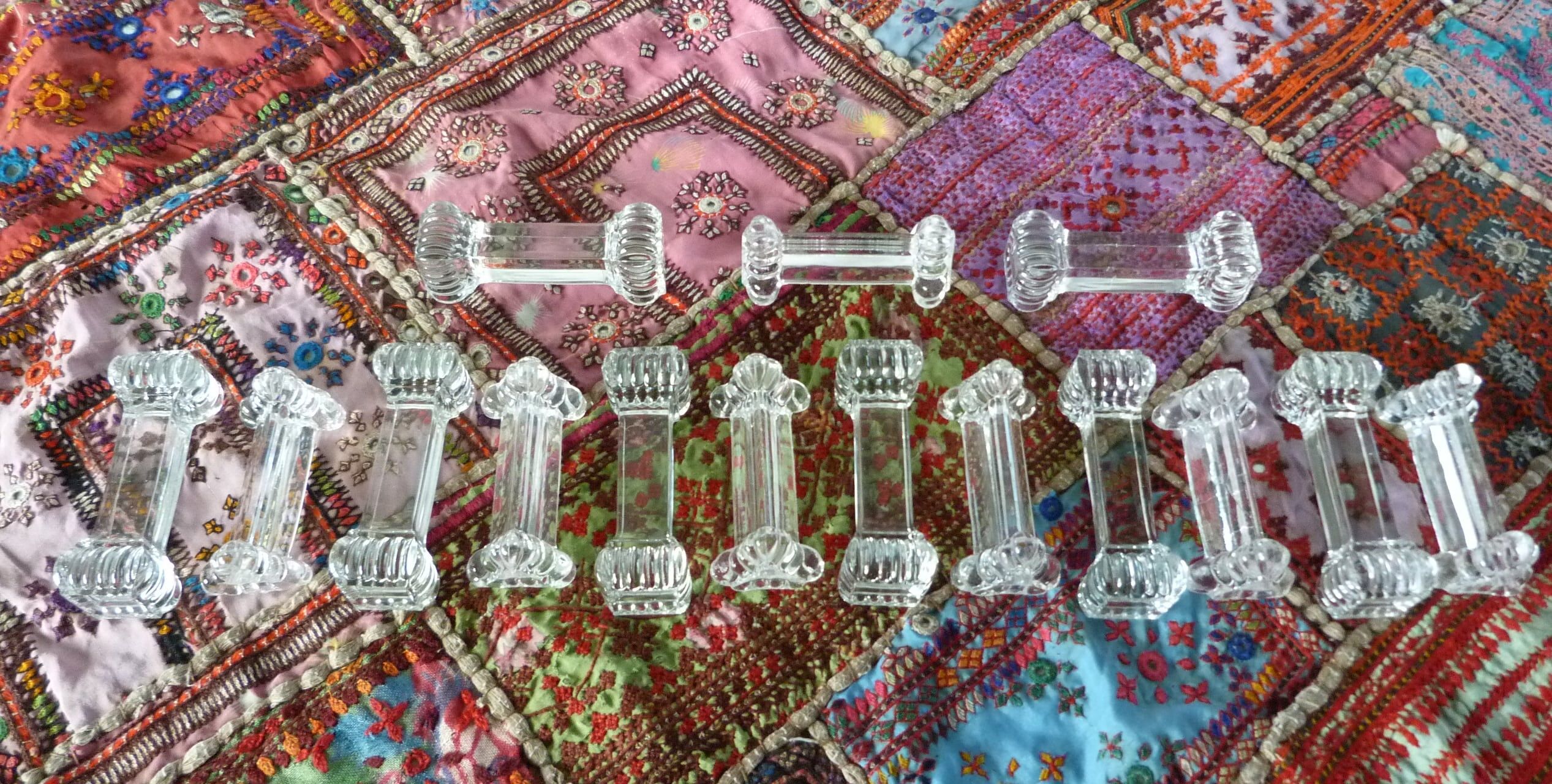 Set of 12 knife holders