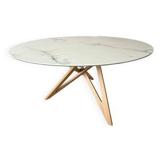 Cinna round table, Ennea model
