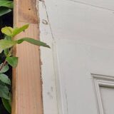 Pair of 19th-century cupboard doors and their frame (1st), woodwork