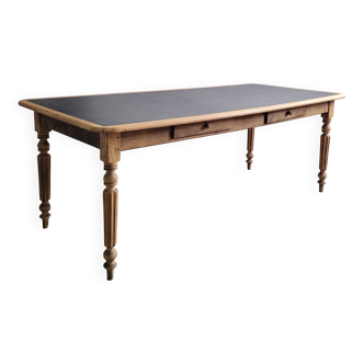 Farmhouse table