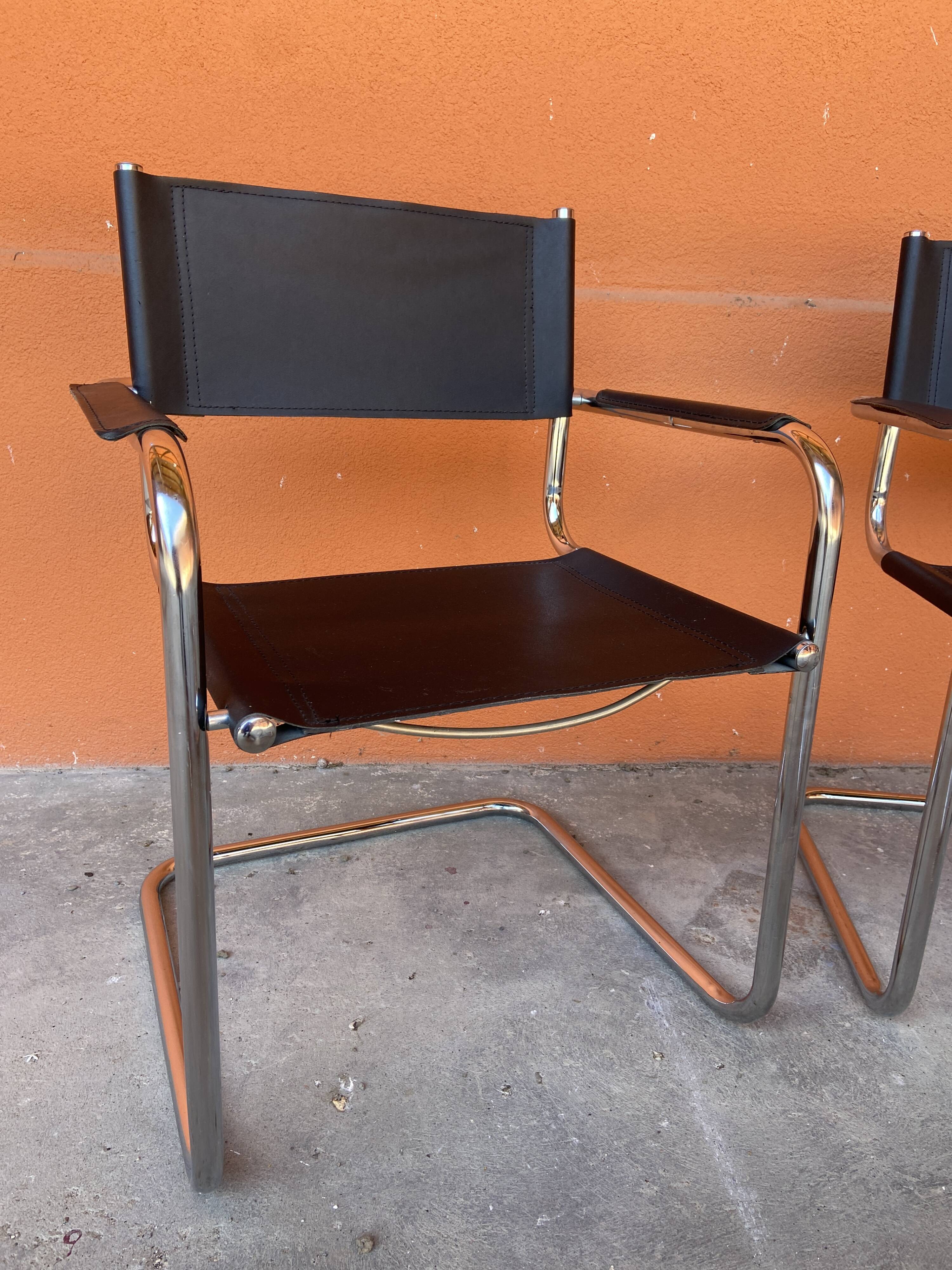 Set of 4 vintage cantilever chairs 1980