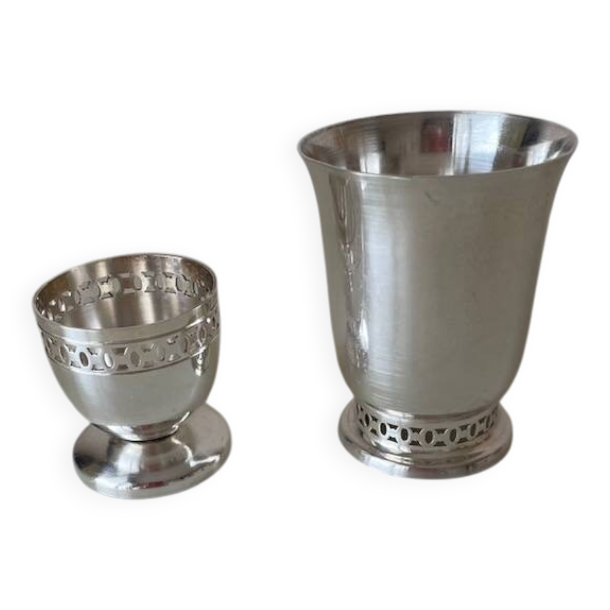 Silver-plated egg cup and tumbler set