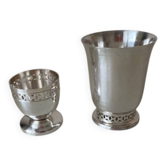Ensemble coquetier et timbale en métal argenté