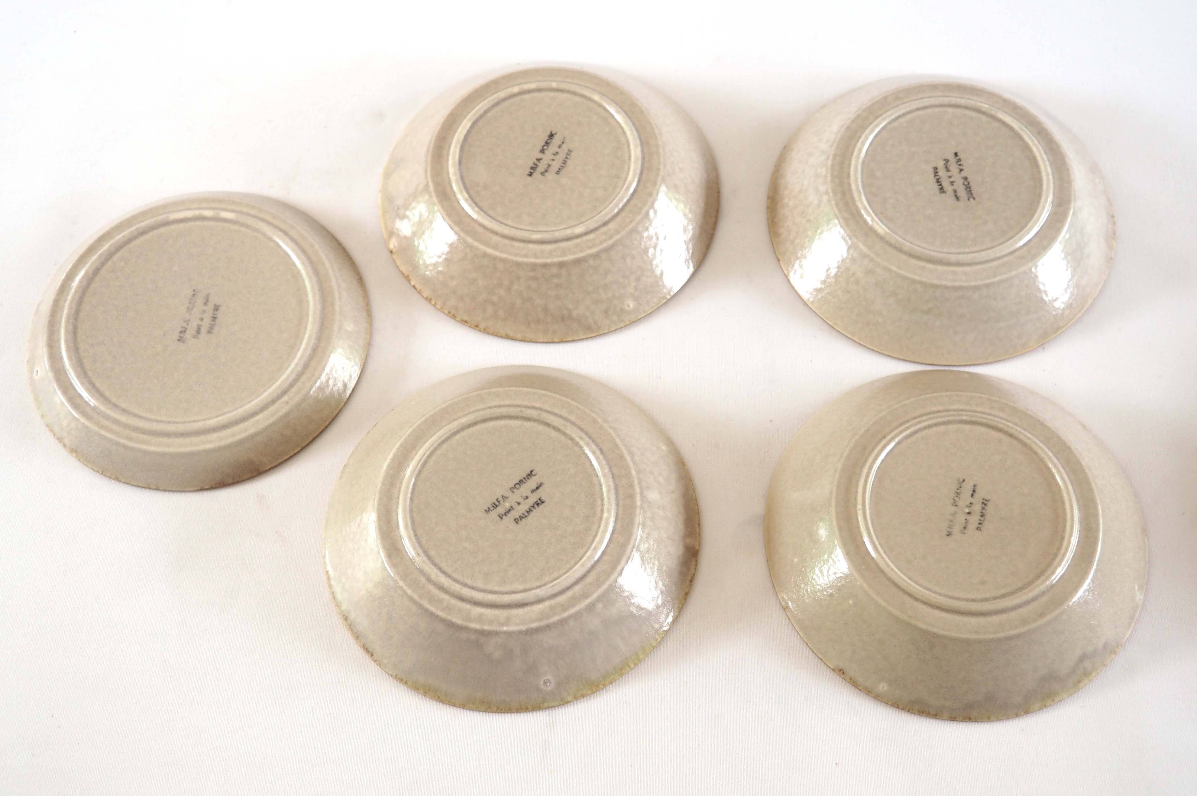 Stoneware set of 7 dishes and plates