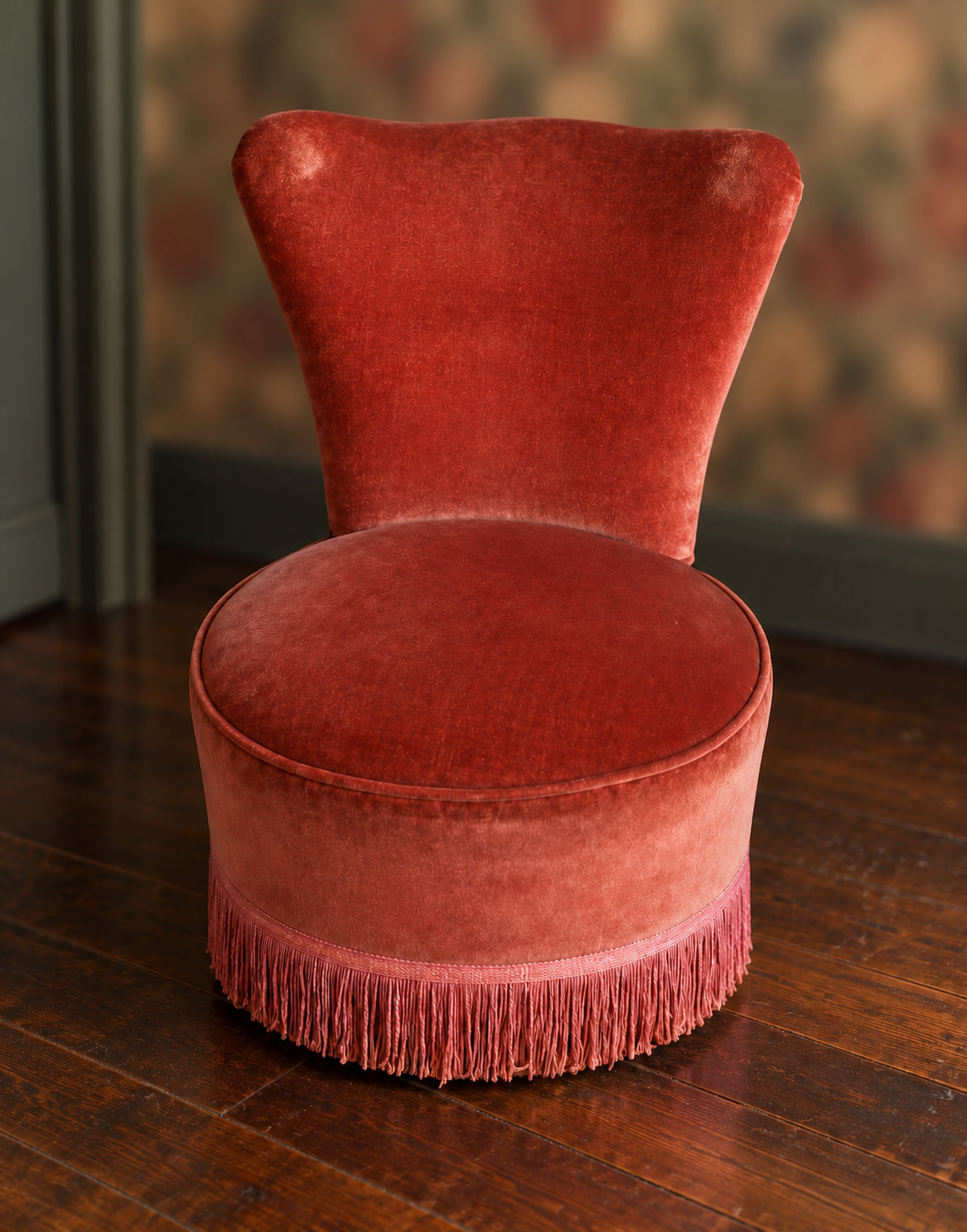 Vintage armchair in old rose velvet
