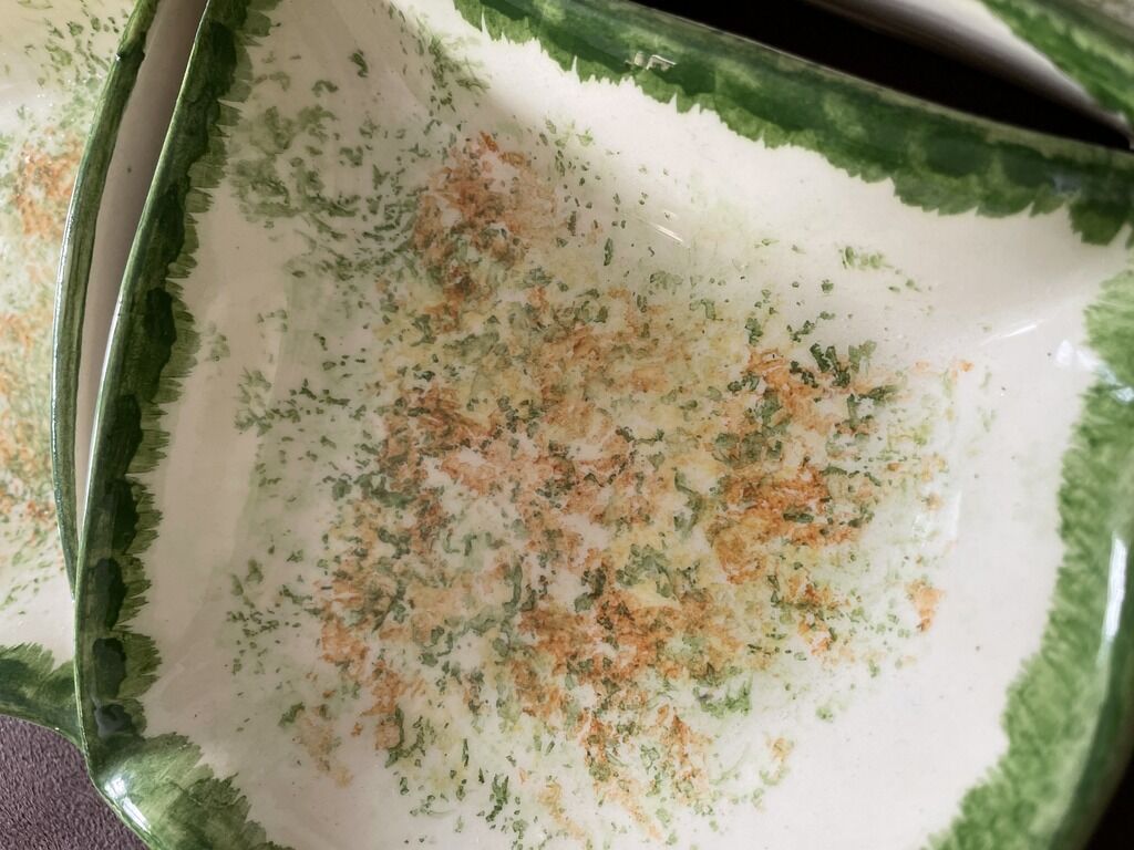 Plat compartimenté à décor de citron