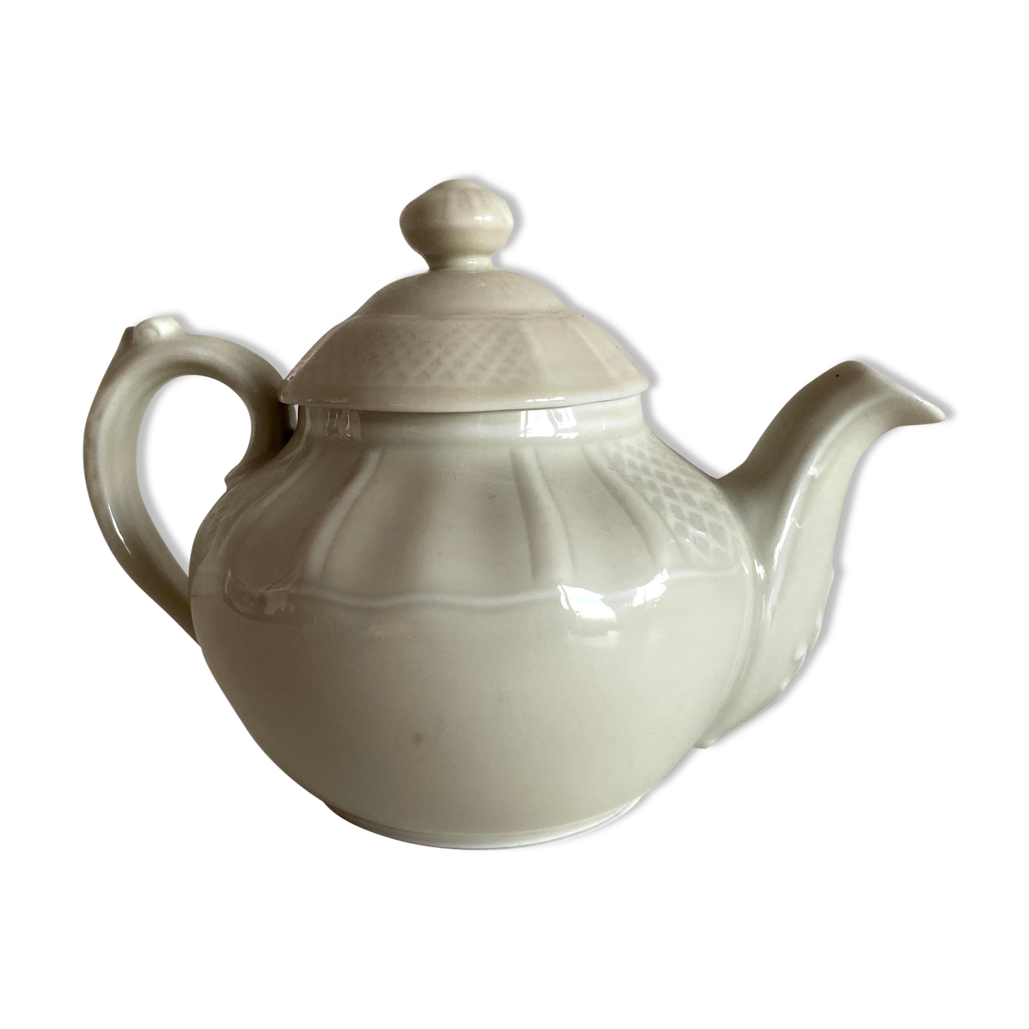 Small teapot in earthenware