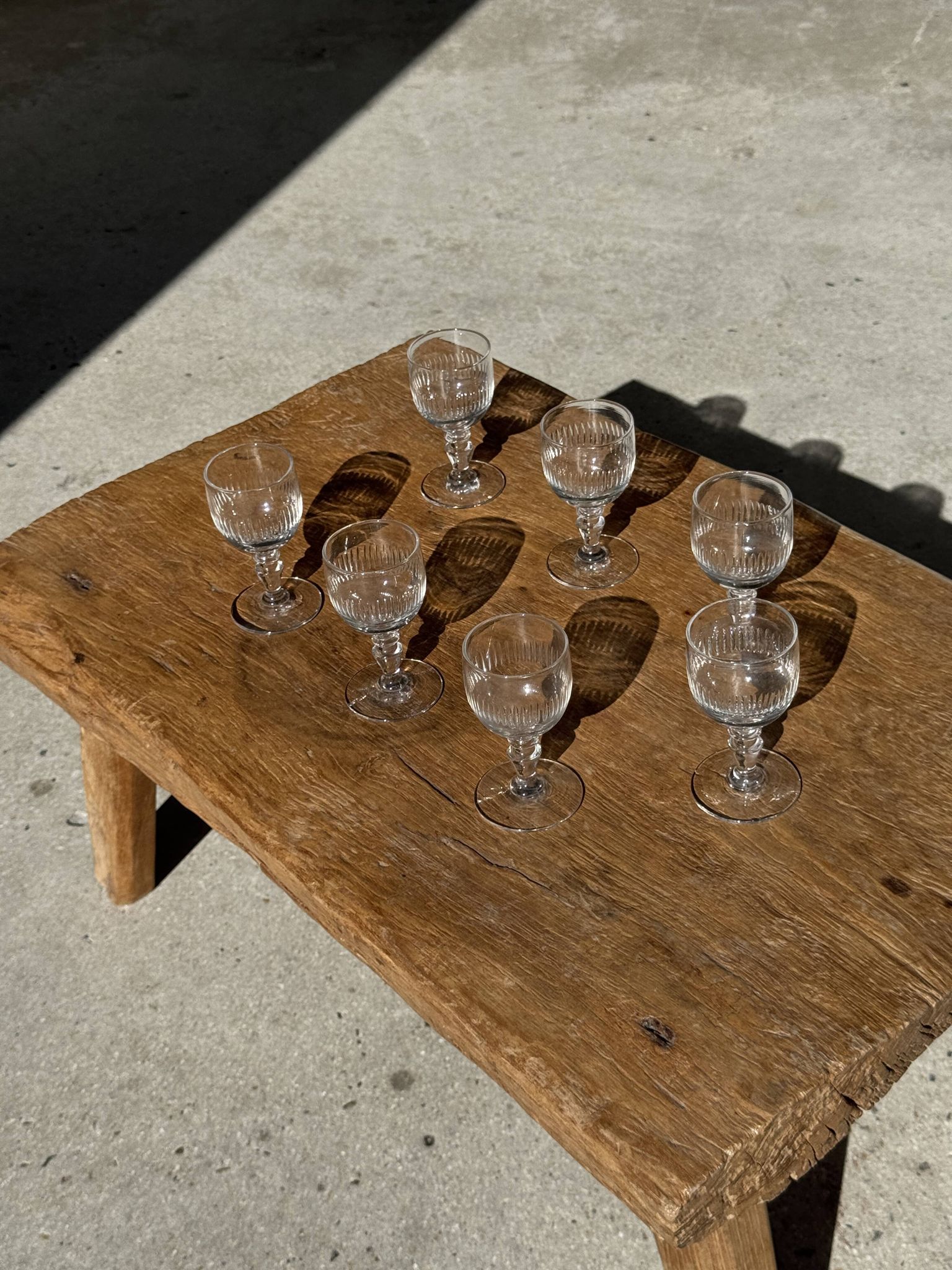 Set of 5 mini liqueur glasses on a stem H10 D8