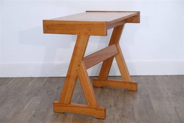 Bureau vintage en bois de Maison regain