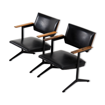 Set of ‘Ariadne’ fauteuils by Friso Kramer for Auping