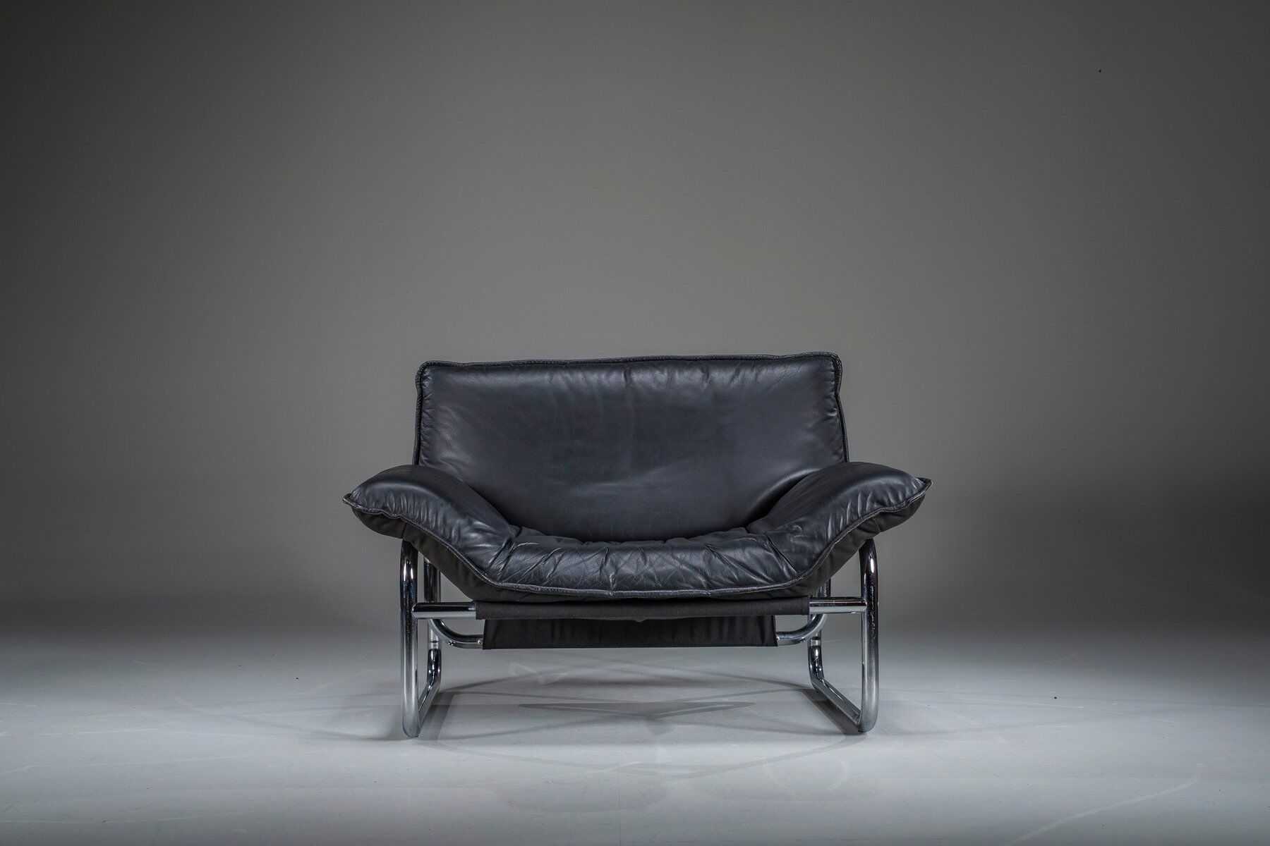 Bauhaus lounge chair in black leather attributed to Johan Bertil Häggström for Swed-Form / Ikea, Sweden, 1970s