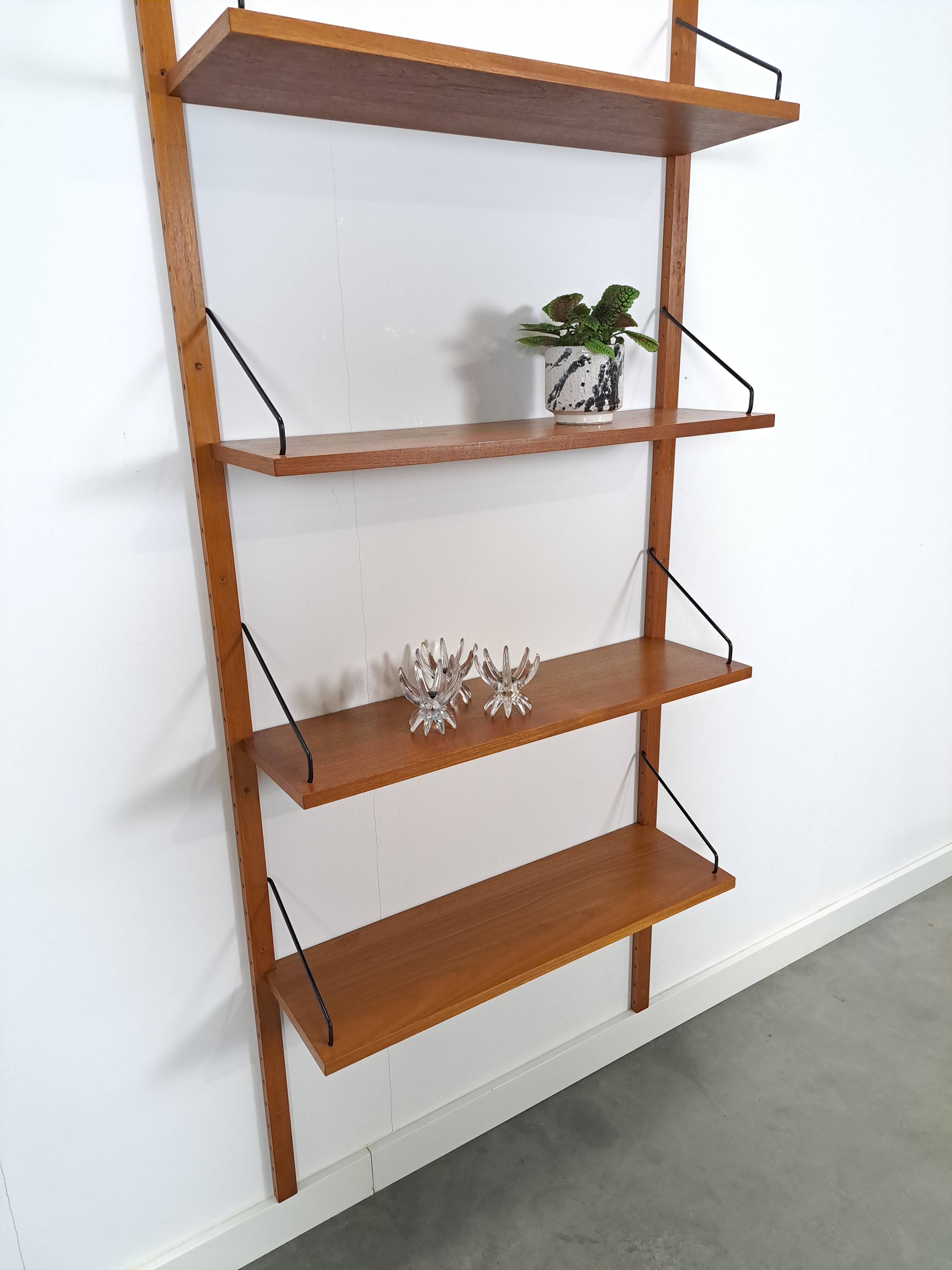 Modulair Deens Royal systeem Poul Cadovius CADO teak