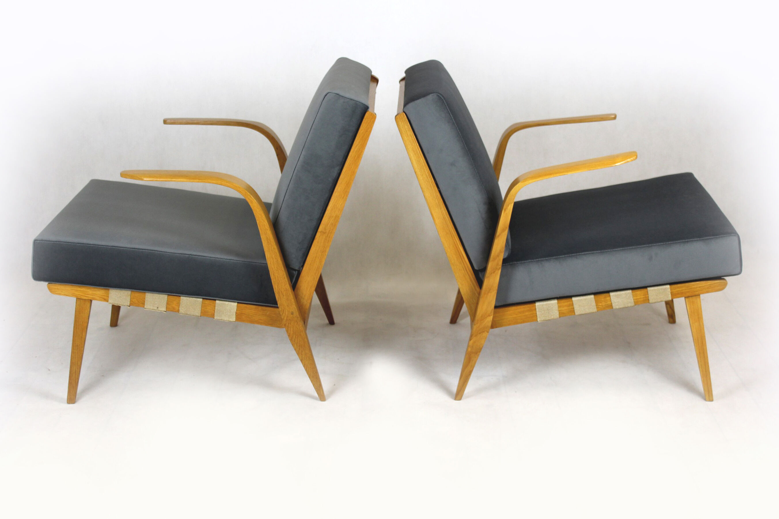Mid-century bentwood armchairs from drevozpracujici druzstvo, 1962, set of 2