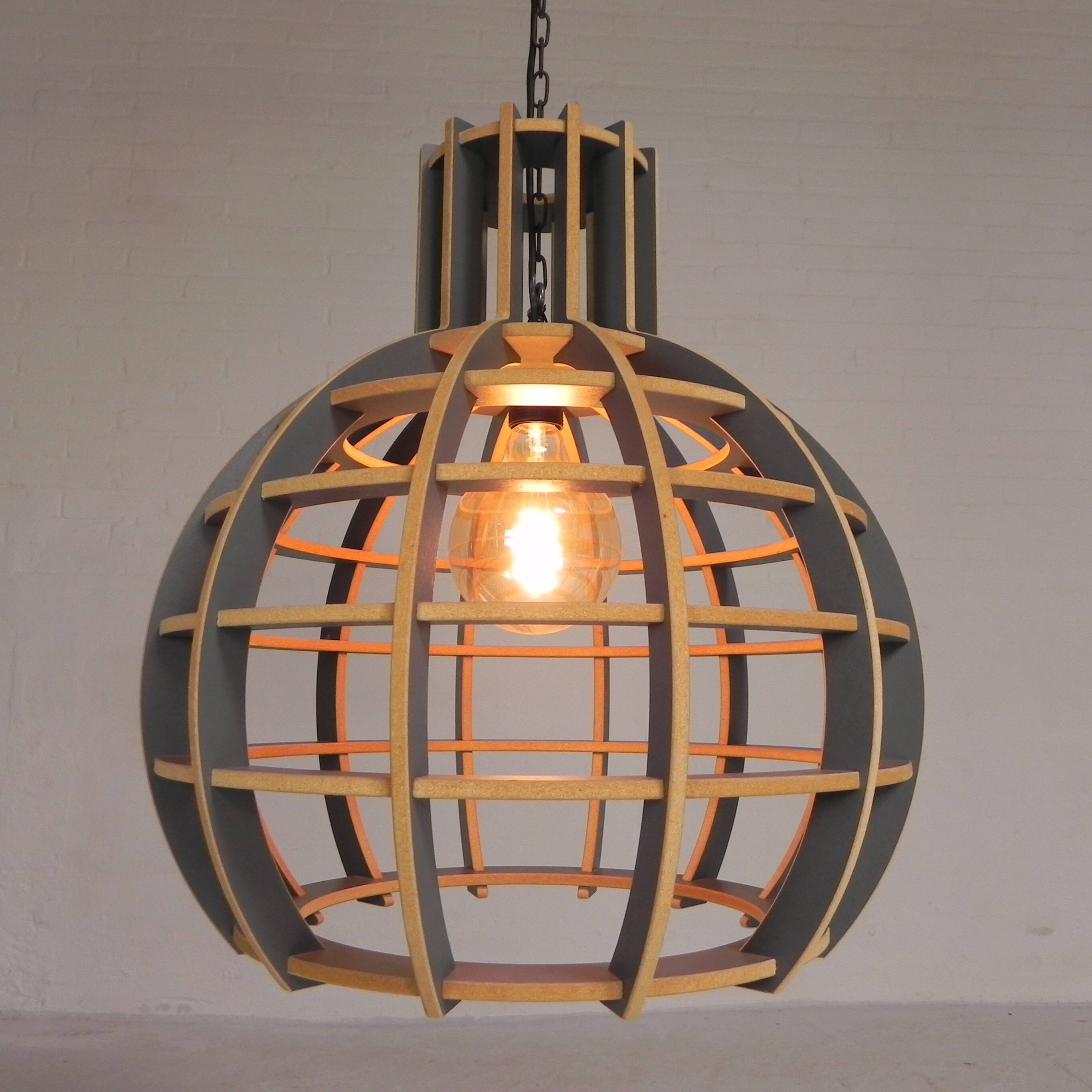 Suspension Lingehof, modèle Globe 50 cm
