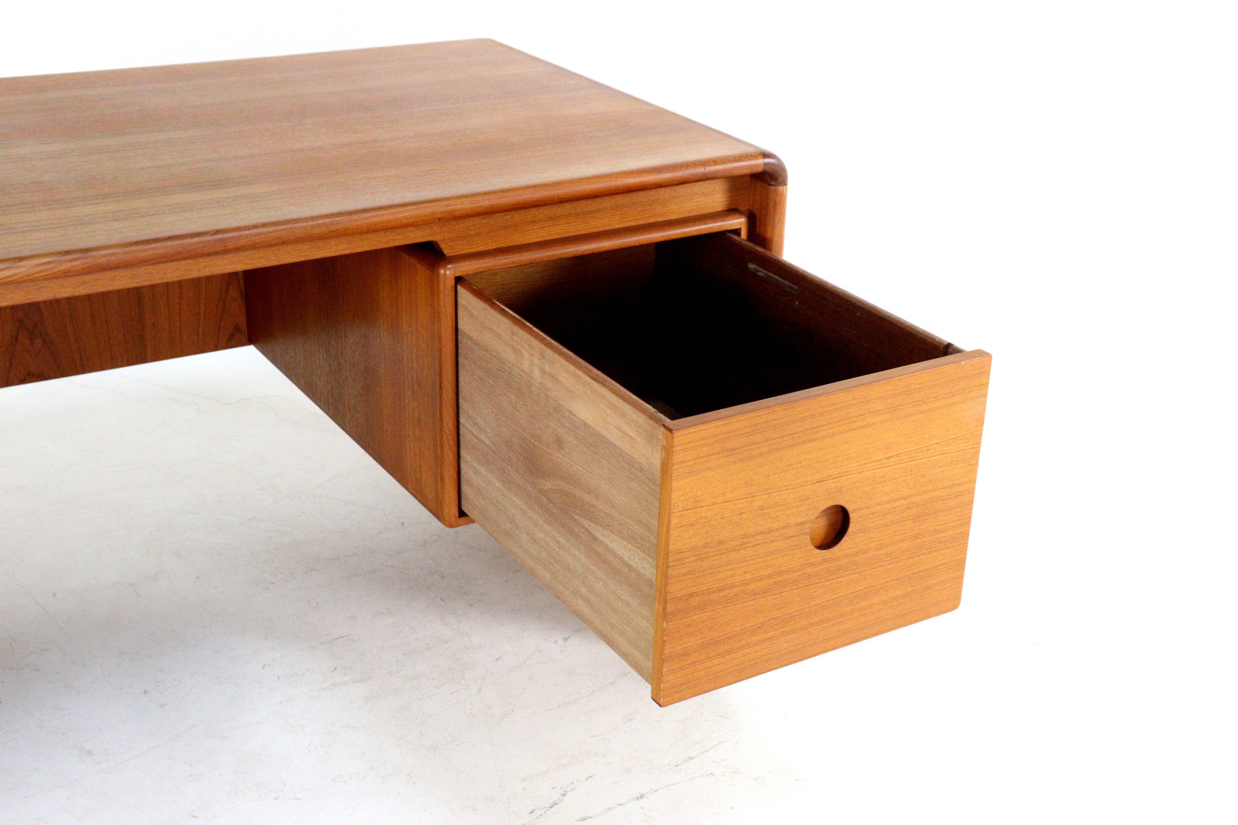 Kai Kristiansen for Vildbjerg desk 'Hemmet' - danish design teak vintage
