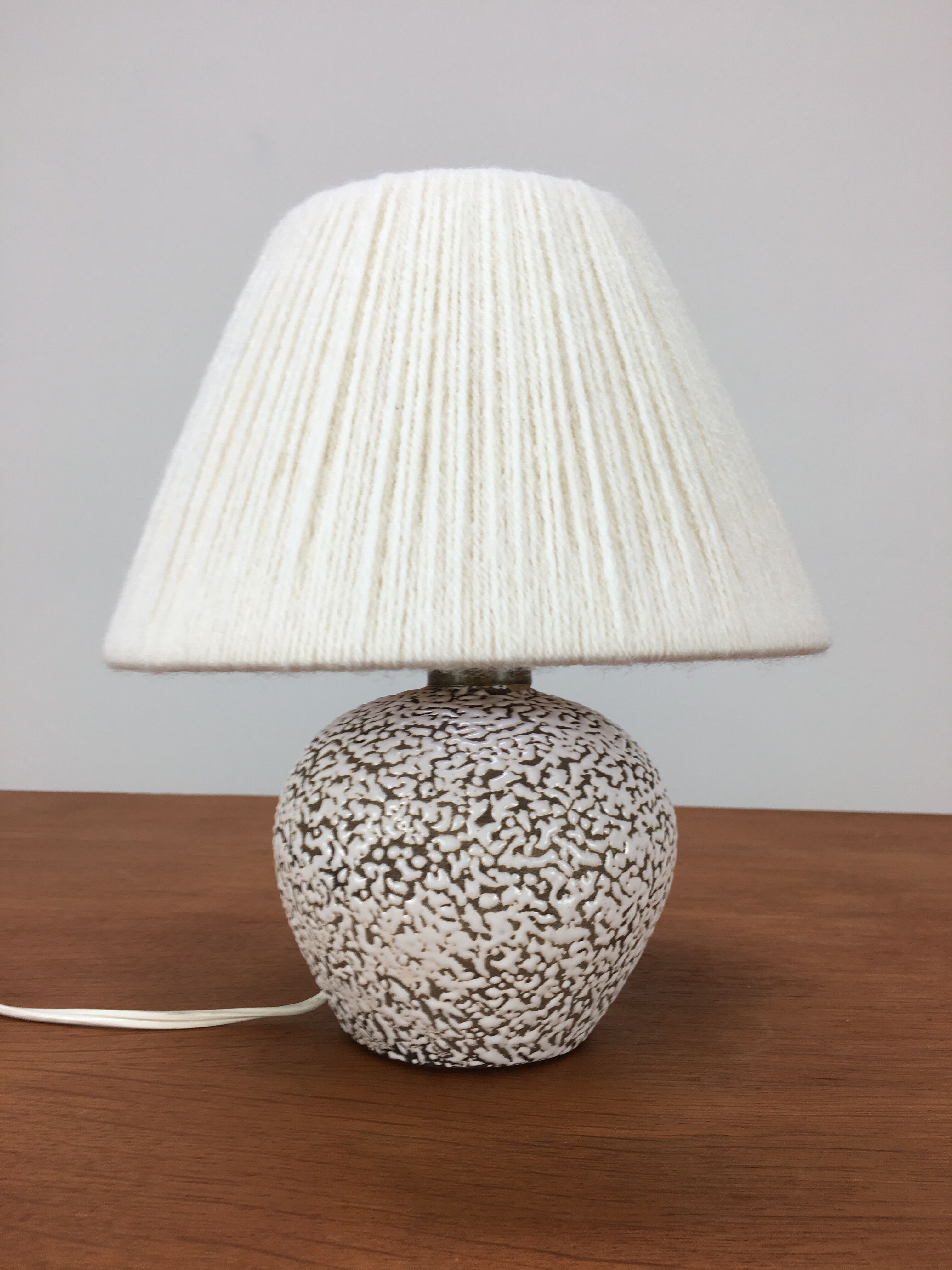 White and black art deco ceramic ball lamp