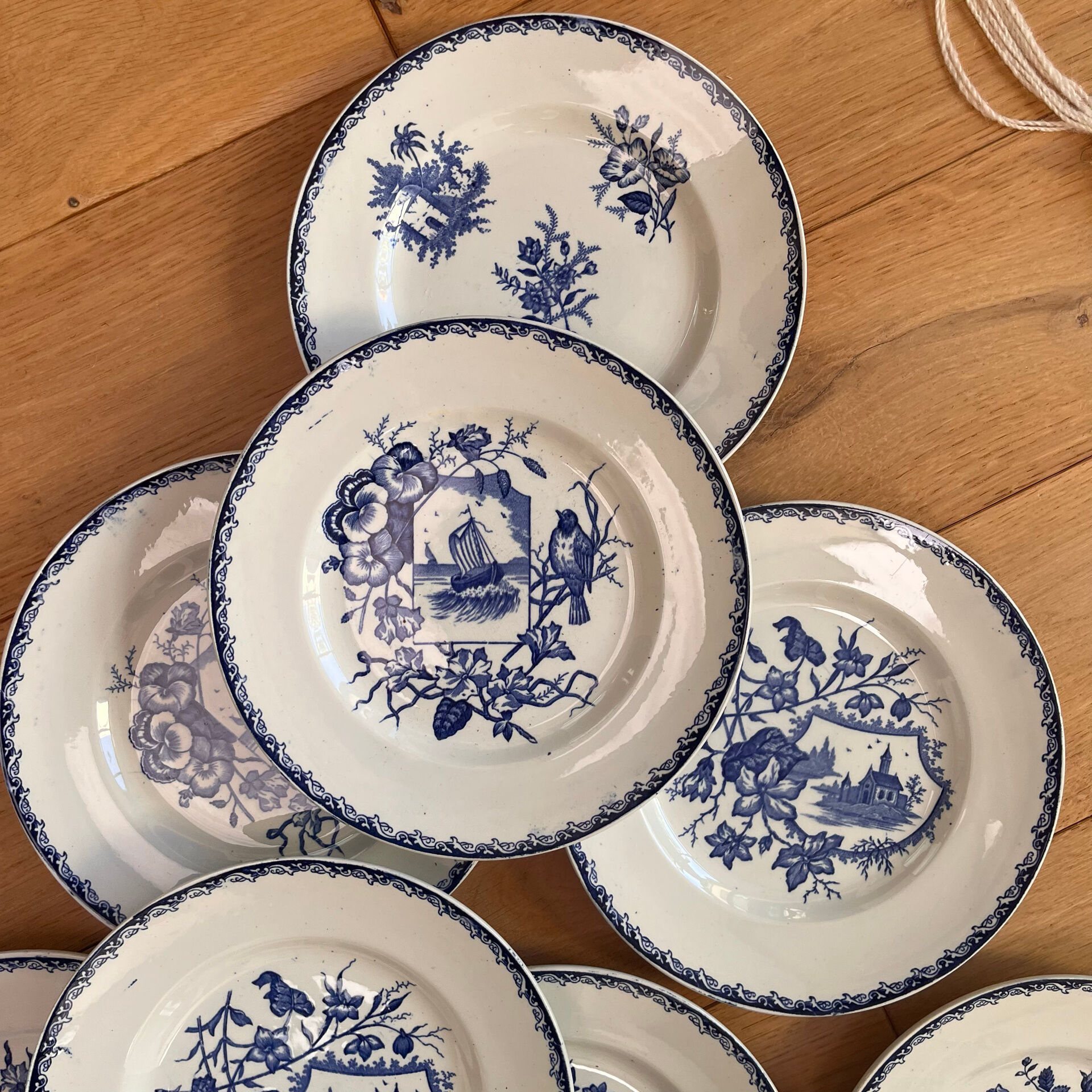 8 plates Terre de Fer Landscapes