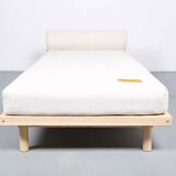 Virgil abloh x ikea design daybed markerad limited