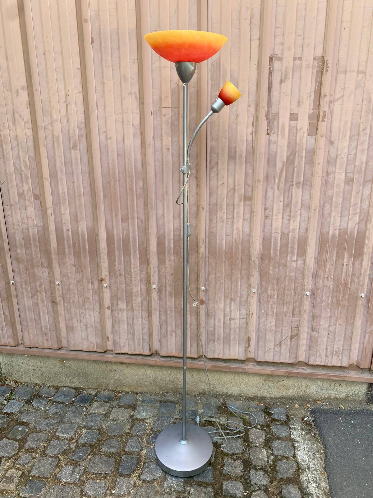 Globo floor reading lamp – Orange/yellow glass lampshades from the 1920s