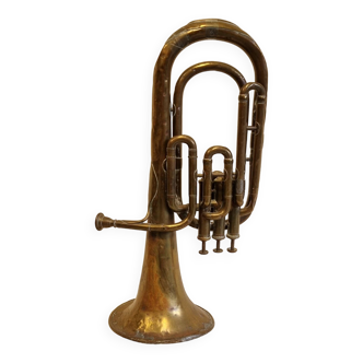 Brass bugle