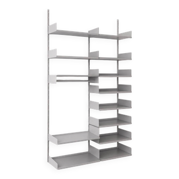 “606” Shelving System by Dieter Rams / Vitsœ