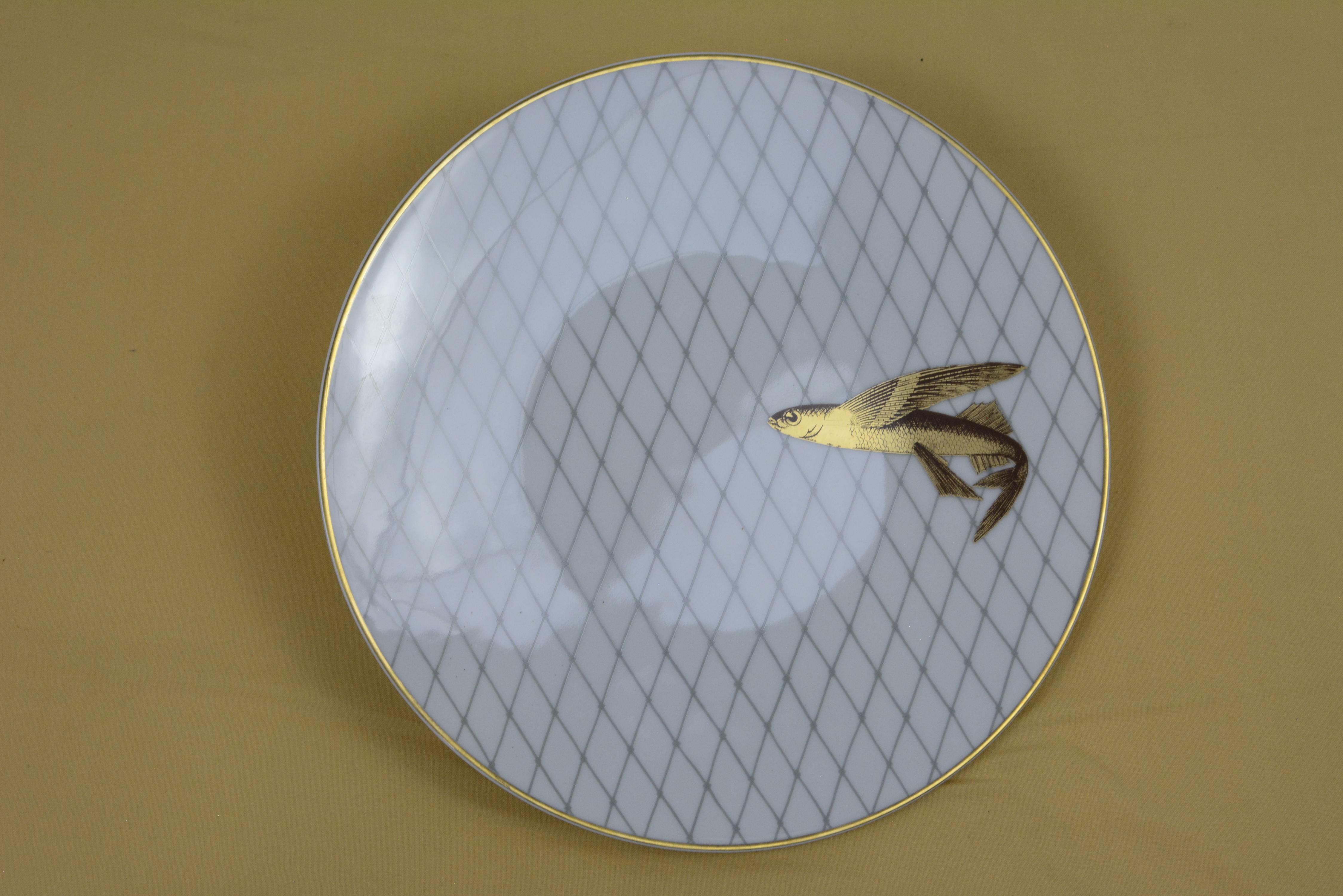 Set of 6 golden dinner plates - Les Poissons d'or - Ateliers Bernardaud