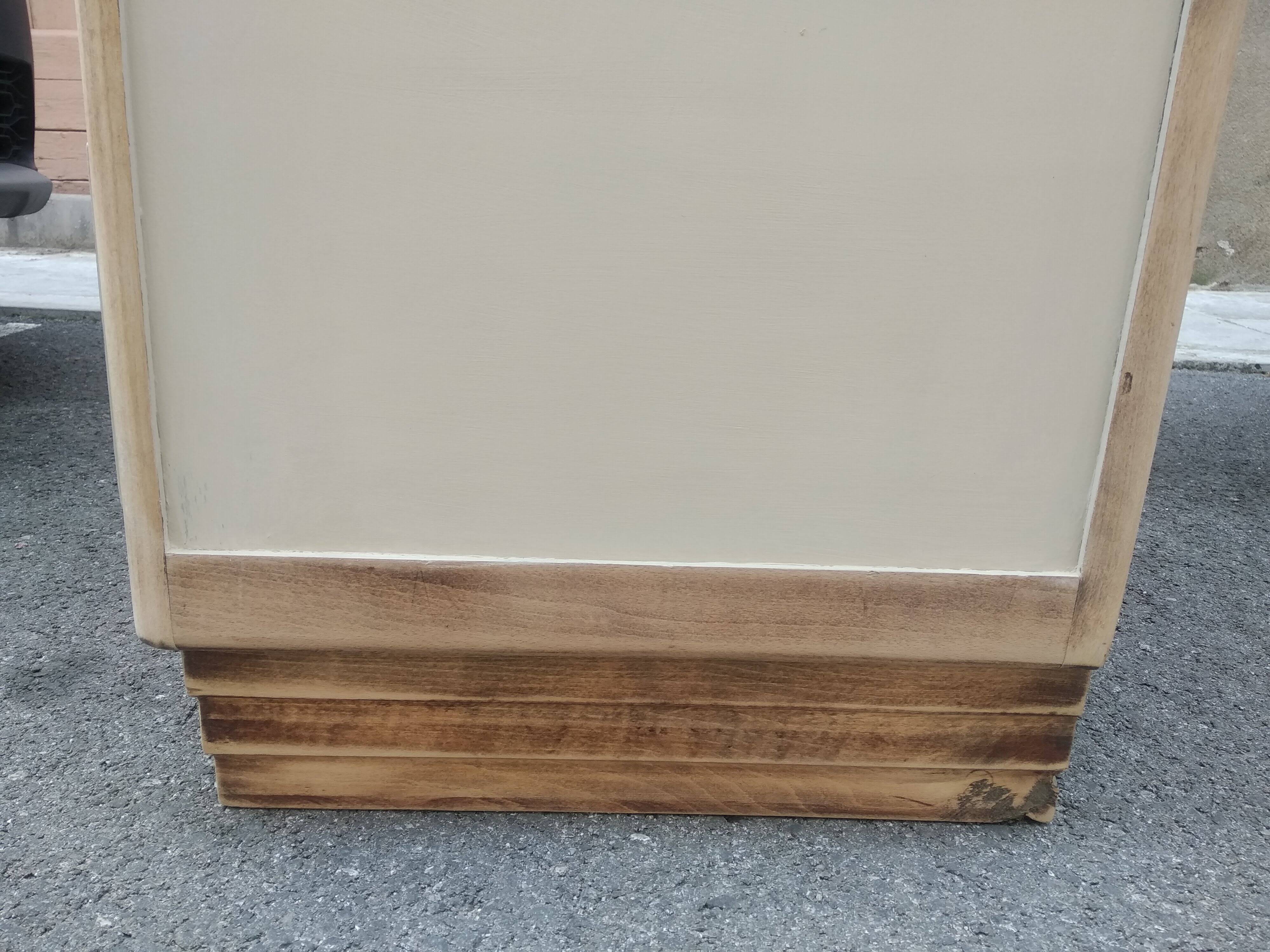 Armoire asymétrique Art déco