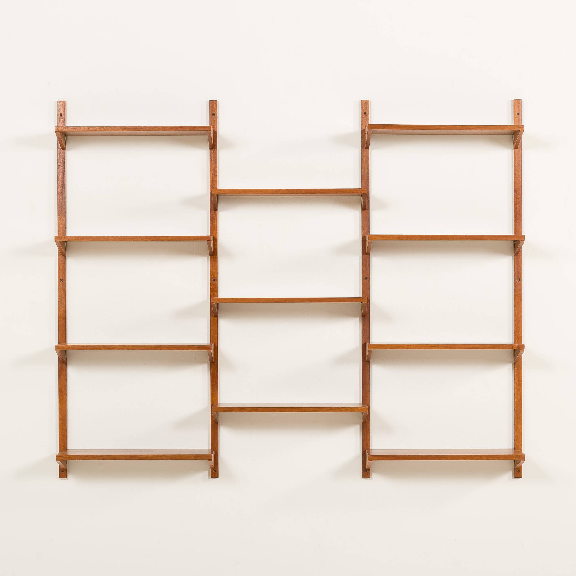 Preben Sorensen, PS System shelving unit on wooden brackets, 1960s
