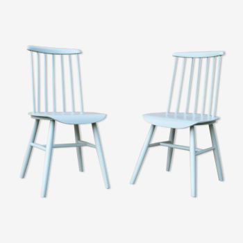 Pair of chairs, fanett by Ilmari Tapiovaara circa 50s/60s