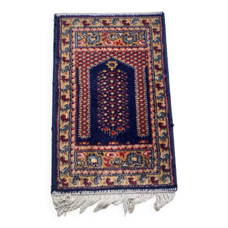 Persian small/ prayer carpet