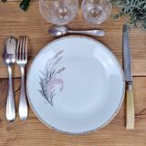 Composition de 6 assiettes plates en porcelaine