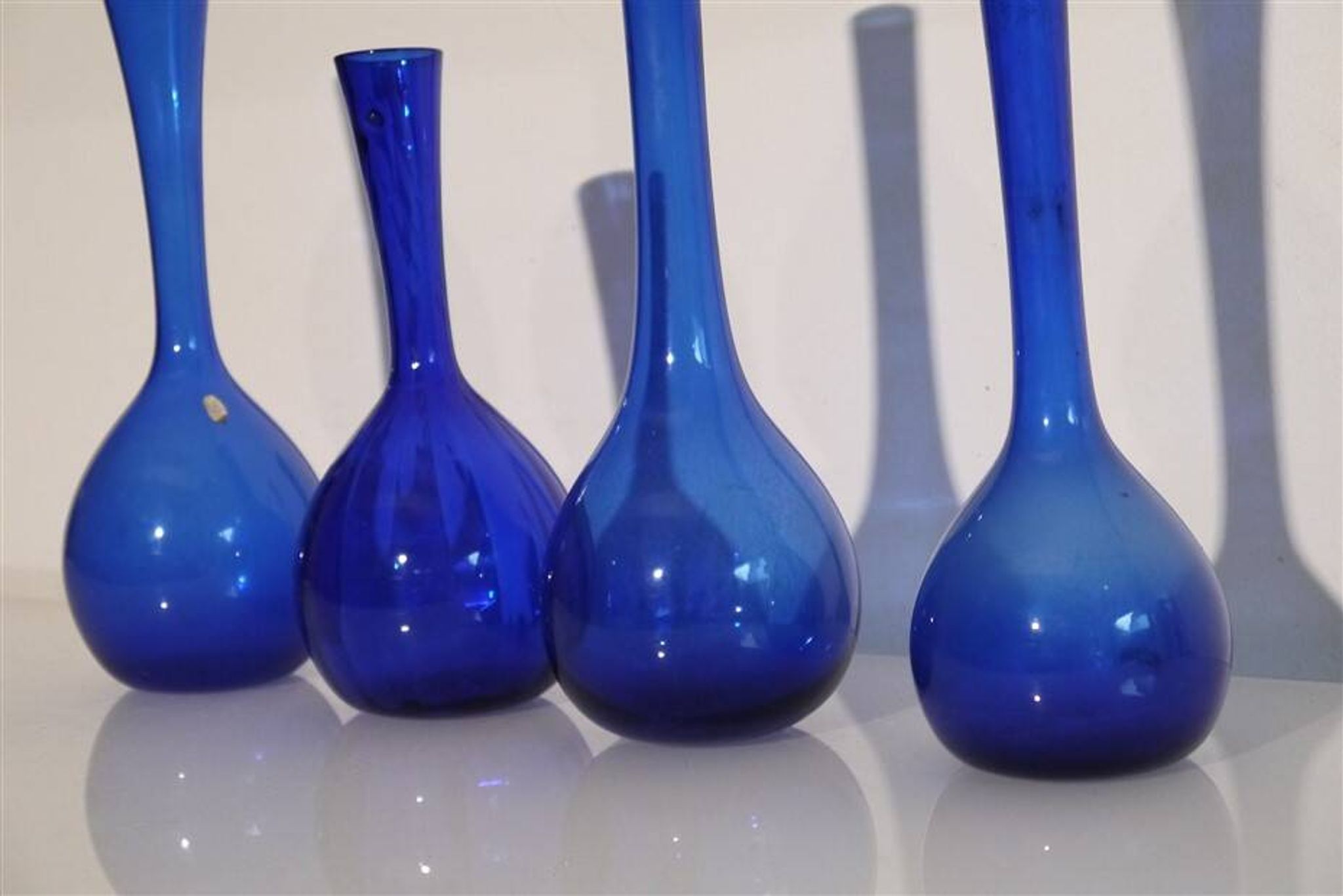 Lot de 4 vases scandinaves en verre 1970