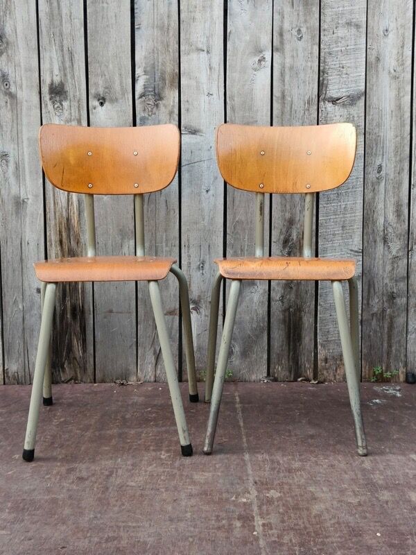 Vintage industrial chair Tubax in wood and metal