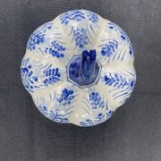 Chinese covered pot, box, jewelry box, pumpkin, white porcelain, China blue plant decor